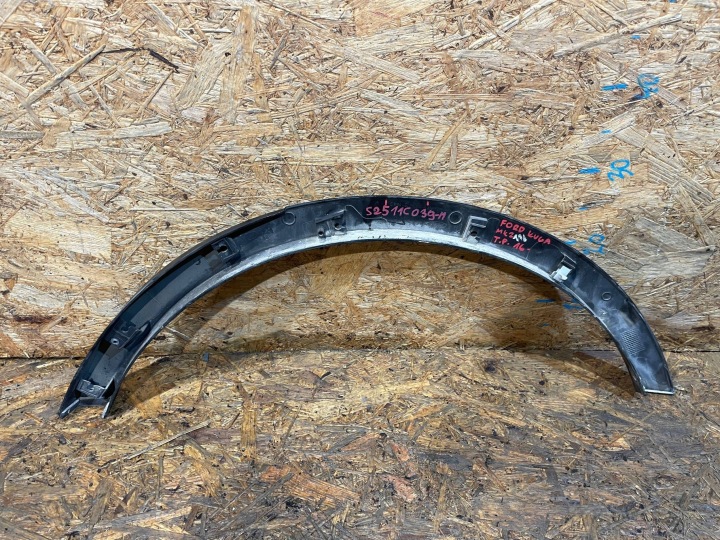 FORD KUGA MK2 II 13-19 MOULURE REVÊTEMENT SUR AILE DROIT ARRIÈRE ARRIÈRE