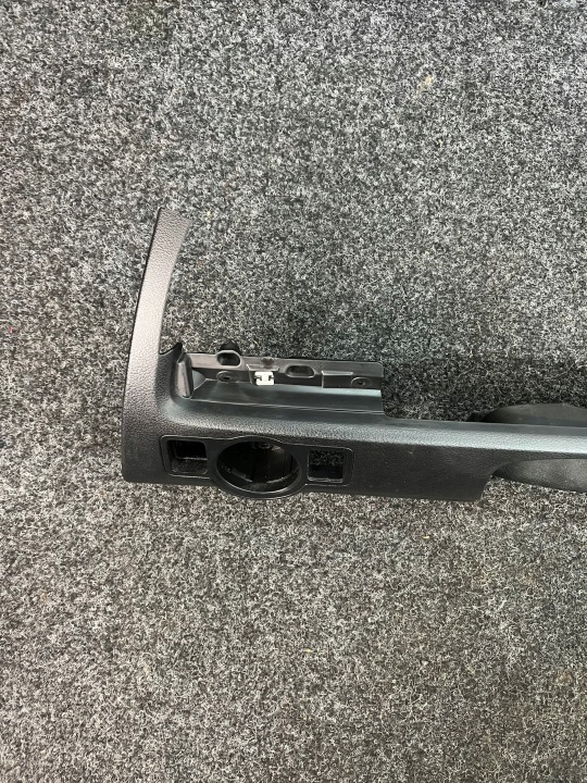 VW PASSAT B6 PROTECTION INFÉRIEURE CONTACTEUR D'ALLUMAGE 3C1857200