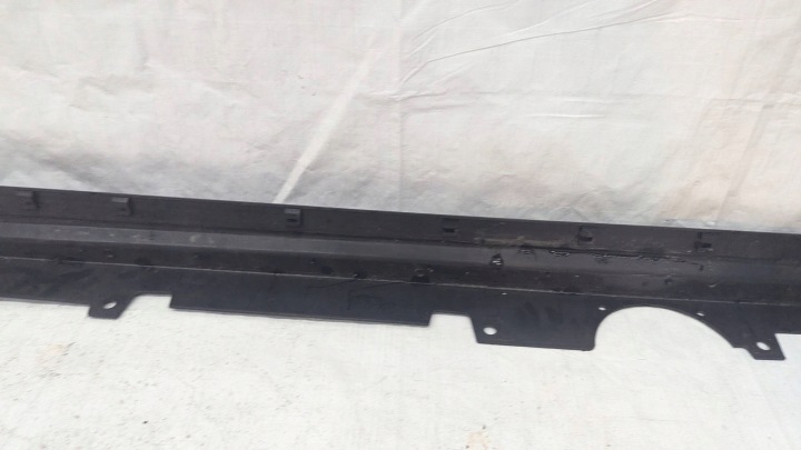 MOULURE SEUIL LATÉRALE GAUCHE CÔTÉ REVÊTEMENT DODGE CORONET DX-156162015