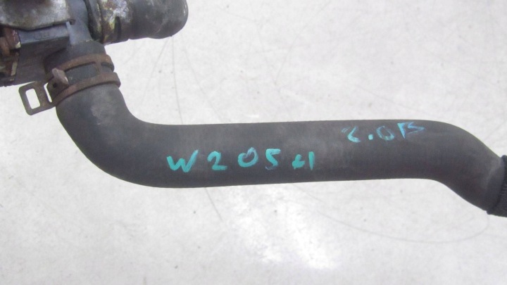 MERCEDES W205 2.0H POMPE CIRCULATION EAU A2059063401 14-