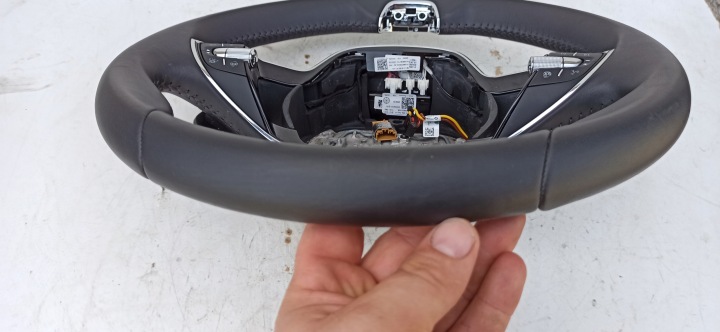 SKODA OCTAVIA IV 2020- VOLANT MULTIFONCTION DSG CUIR 5E3124 5E3419093AT