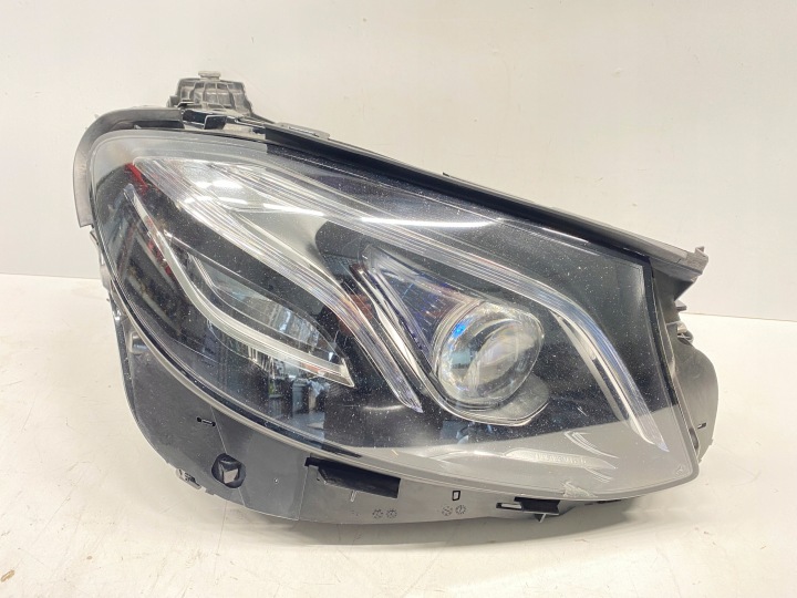 PHARE AVANT AVANT DROITE COMPLET LED MERCEDES E-KLASA 213 W213 2016-2020