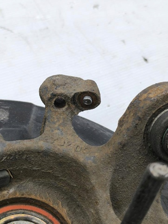 ROTULE DE DIRECTION DROIT ARRIÈRE BMW E90 2.0I 6761580