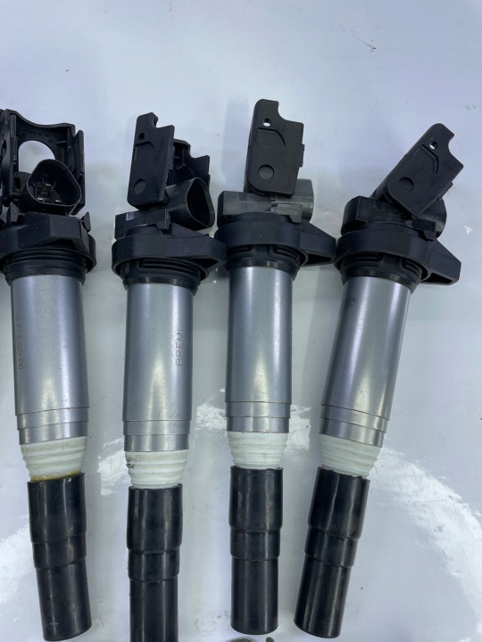 BMW E39 E46 E60 E84 E70 E90 BOBINE ALLUMAGE 7575422
