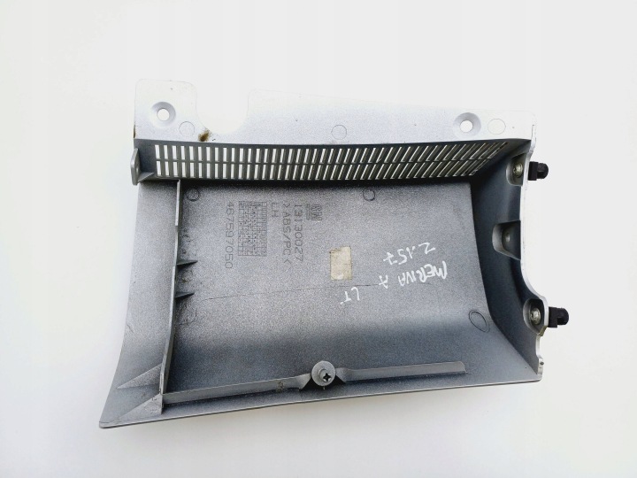 MOULURE SOUS LAMPE GAUCHE ARRIÈRE OPEL MERIVA A 13130027 NR30