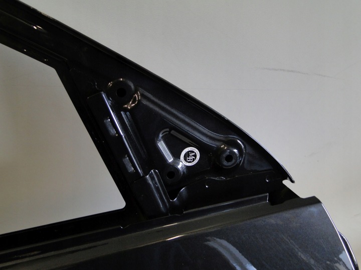 MERCEDES PORTES DROIT AVANT A2547220800 GLC 254 X254