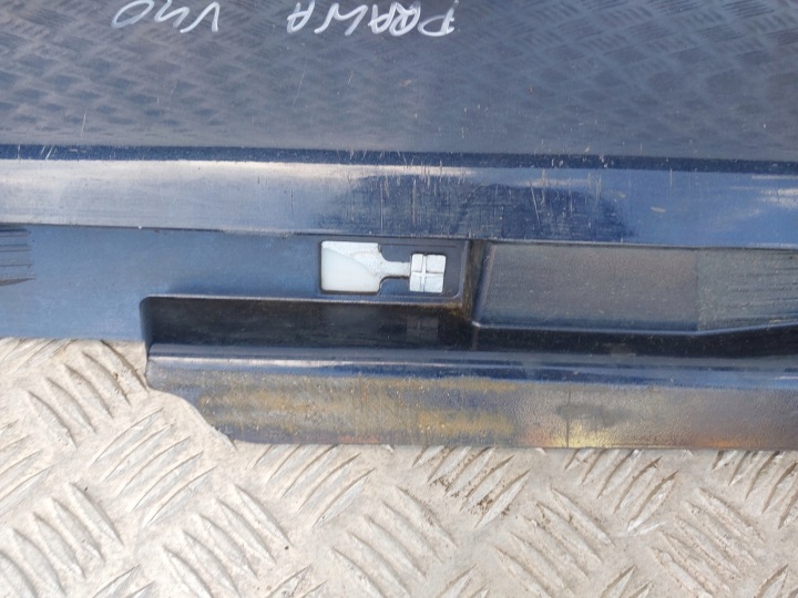 MOULURE REVÊTEMENT SEUIL DROITE 31395043 VOLVO V40 II
