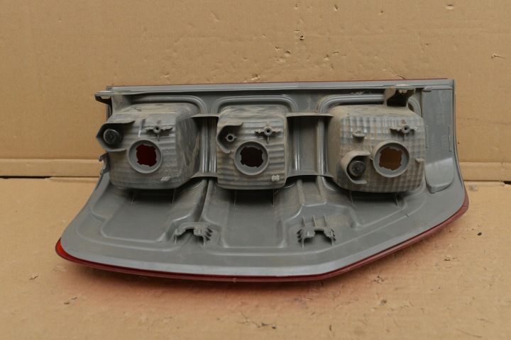 PHARE ARRIÈRE ARRIÈRE DROITE FORD RANGER 11-22ROK DB39-13404 ORIGINAL