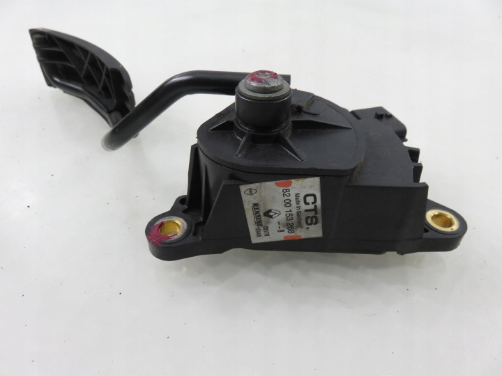 POTENTIOMÈTRE GAZ RENAULT MEGANE II 1.9 DCI 8200153268