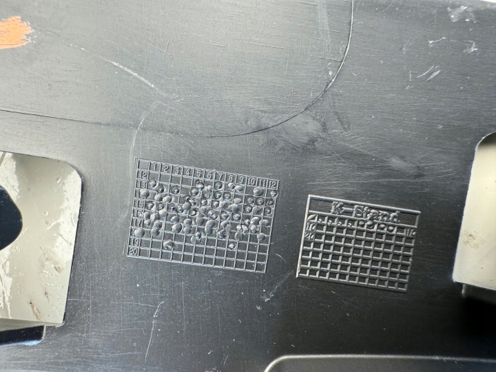 MERCEDES S-KLASA W222 13-20 GLISSIÈRE SUPPORT RENFORCEMENT PARE-CHOCS DROIT AVANT