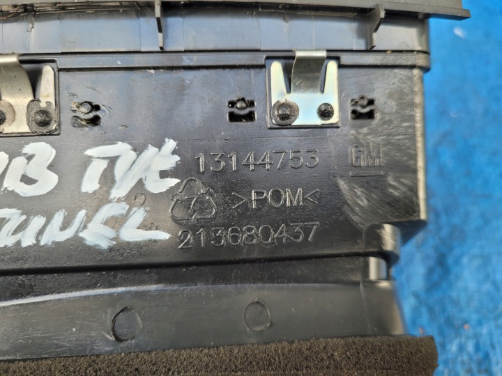 OPEL-CZESCI ZAFIRA B GRILLE CONDUIT D'AIR ARRIÈRE ARRIÈRE TUNNELS CENTRAL 13144753
