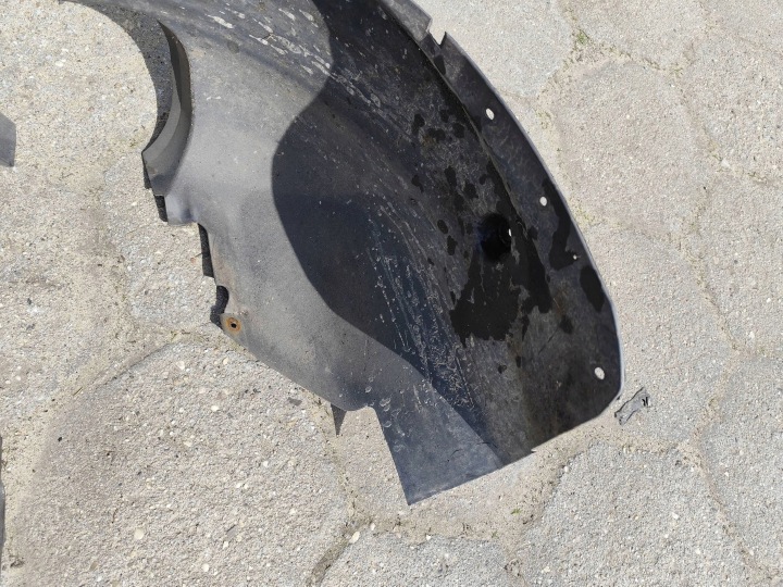 PASSAGE DE ROUE AVANT GAUCHE FORD C-MAX II AM51R16115BF