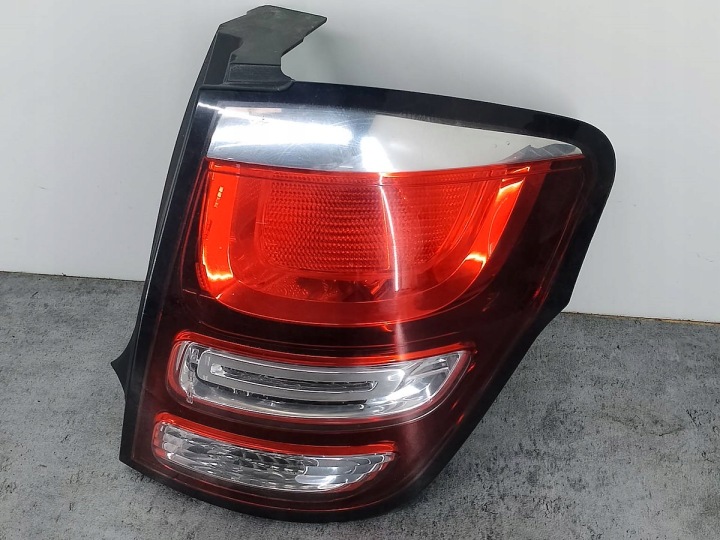 PHARE ARRIÈRE DROITE CITROEN C3 II RESTYLAGE 9803928480 BERLINE COMPACTE