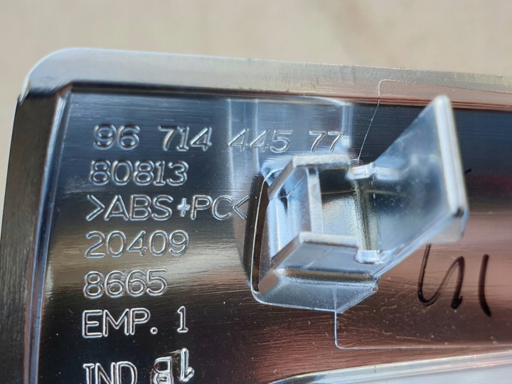CRIC MÉCANISME DE CHANGEMENT DE VITESSES POMMEAU DE VITESSE CARTER CITROEN C4 II 17R