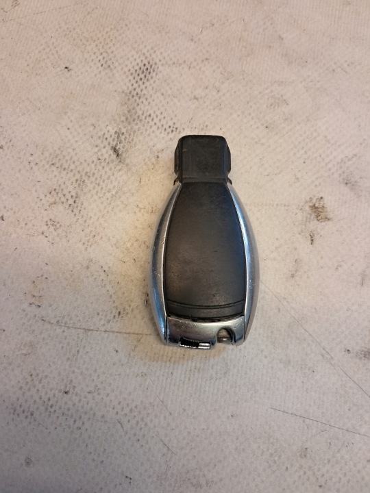 CONTACTEUR D'ALLUMAGE CLÉ MERCEDES W204 A2045450908