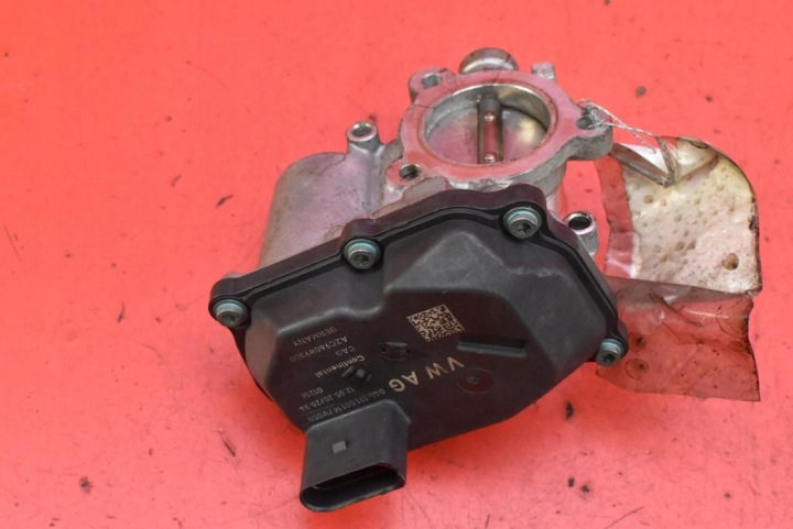 PAPILLON DES GAZ 04L131501M VW GOLF 7 VII 1.6 TDI 115 KM LIFT 17-20