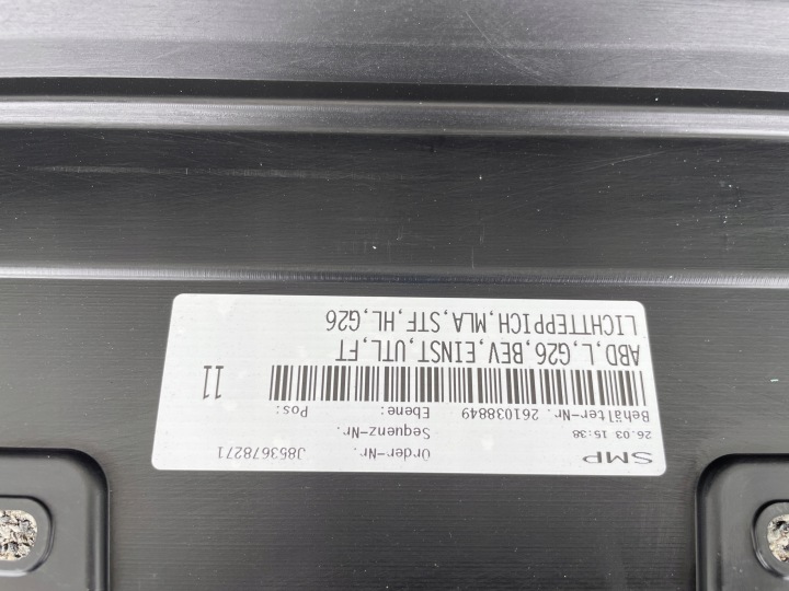 BMW G26 MOULURE SEUIL GAUCHE MODULE 8737087