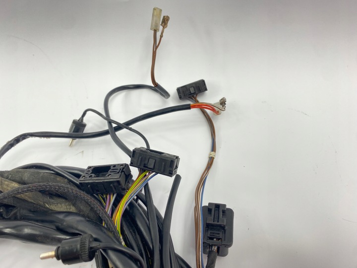 FAISCEAU DE CÂBLES INSTALLATION ÉLECTRIQUE ÉLECTRIQUE ESSUIE-GLACES ARRIÈRE MERCEDES W124 UNIVERSEL 0095455328