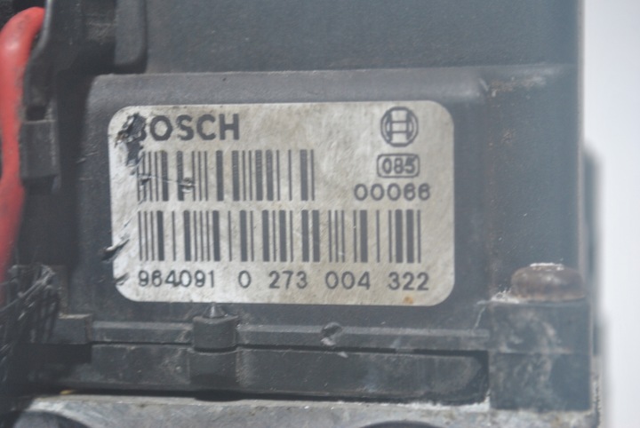 POMPE DE FREIN ABS MITSUBISHI SPACE STAR 0265216596 MR334810 0273004322