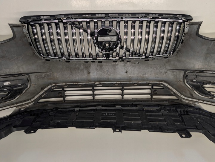 PARE-CHOCS AVANT VOLVO XC90 II LIFT 2019-