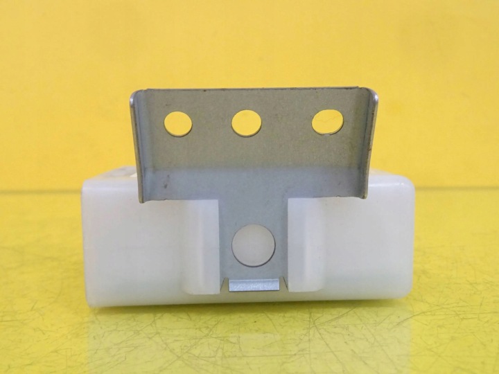 MODULE CONTRÔLEUR SERRURE CENTRAL SUBARU LEGACY 88035AG050 NR1353