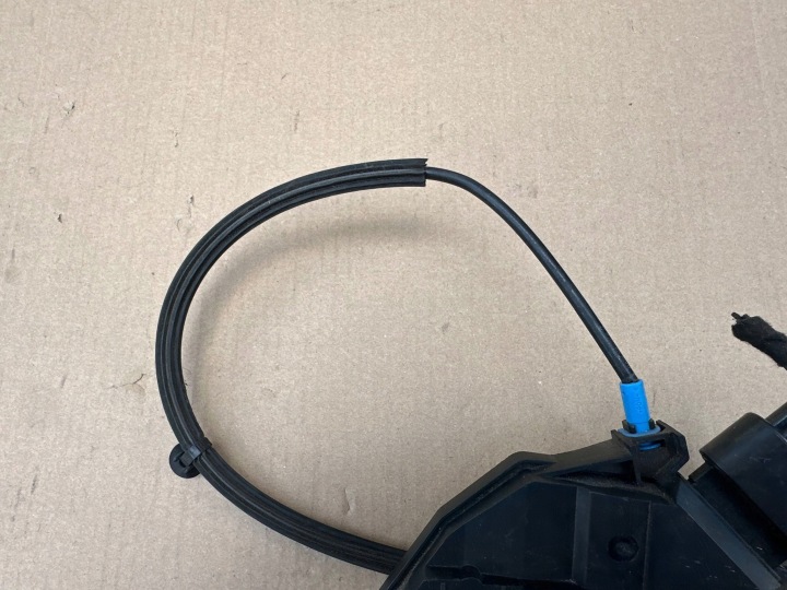 FORD C-MAX MK2 LIFT SERRURE DE PORTE DROIT AVANT PASSAGER EUROPE AM5A-U21812-BF
