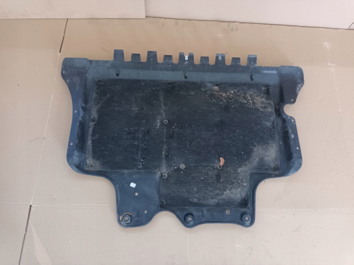 PROTECTION PLAQUE SOUS MOTEUR VW SKODA AUDI SEAT 5QF AVANT