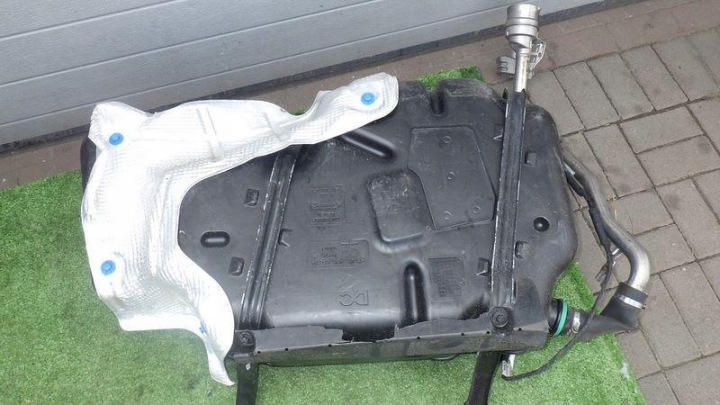 RÉSERVOIR RÉSERVOIR CARBURANTS TUYAU ENTRÉE MERCEDES W247 2.0 CDI A1770016899 A2474701500