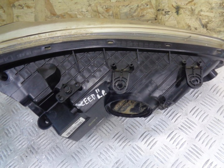 PHARE GAUCHE AVANT AVANT XÉNON LED KIA CEED 2 II 12- 92101-A2260 EUROPE