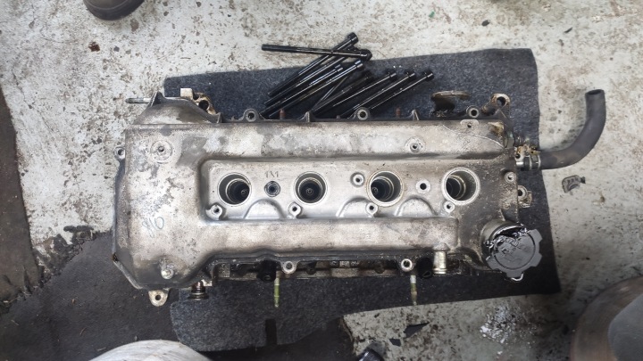 CULASSE ARBRES TOYOTA AVENSIS T22 2002R 1,8 16V VVTI 1ZZ-FE