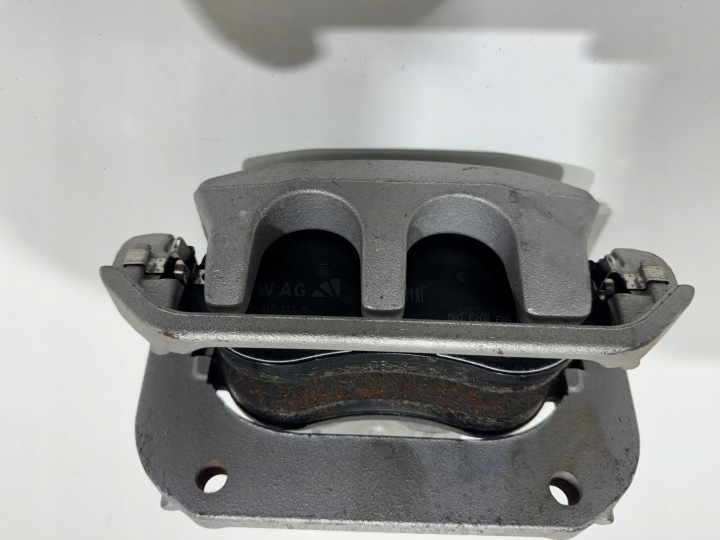 VW ID.4 ID.5 ID.7 ID.BUZZ Q4 E-TRON ÉTRIER DE FREIN DE FREIN GAUCHE 1EA615105Q NOUVEAU OE