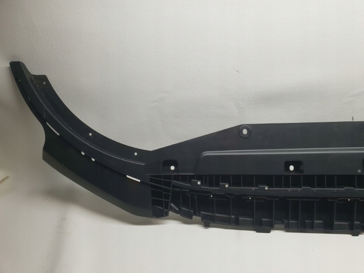 AUDI A1 II 82A S-LINE 18-21 SPOILER PLAQUE PROTECTION DANS PARE-CHOCS 82A807611A
