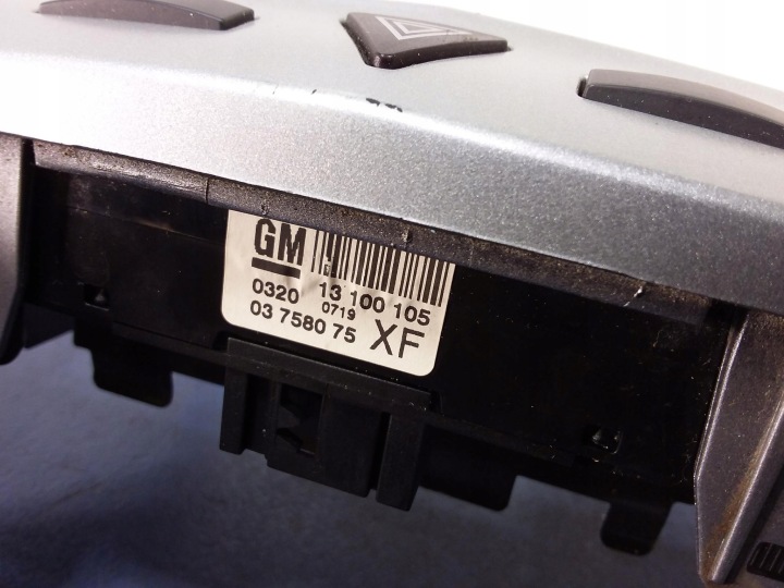 OPEL ZAFIRA B CHÂSSIS RADIO GRILLES CONDUIT D'AIR 13162544