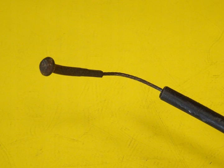 CÂBLE MANIVELLE OUVERTURE CAPOTS OPEL CORSA C 09114321 NR95