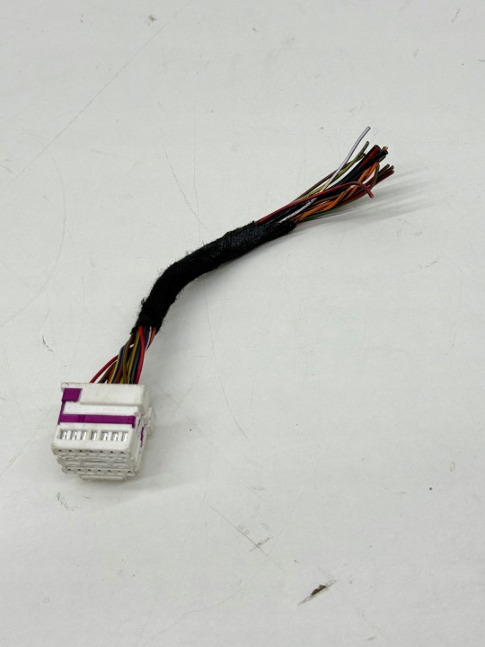 AUDI VOLKSWAGEN SEAT SKODA PUCE PUCE RACCORD FIL 4F0972483E