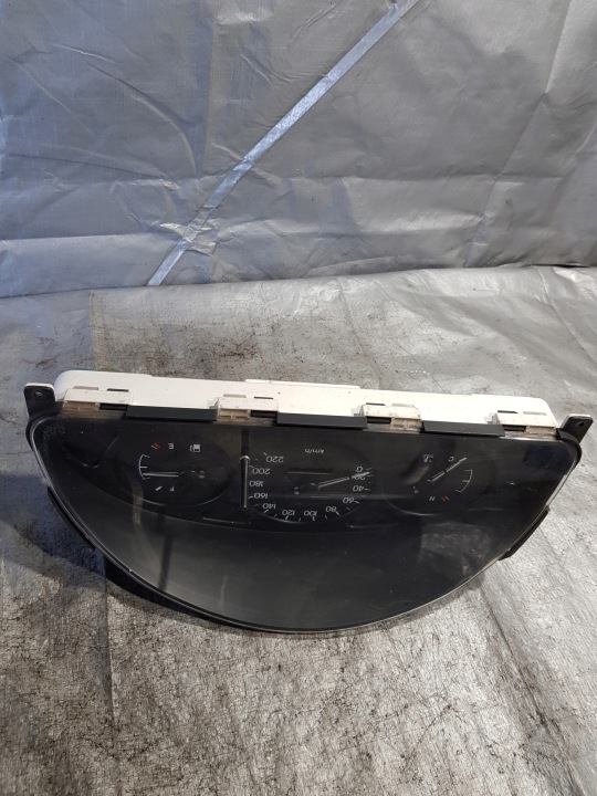 DAEWOO LANOS TABLEAU DE BORD COMPTEUR 96281671