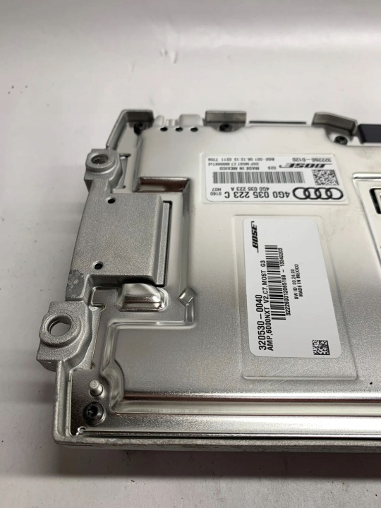 AMPLIFICATEUR 4G0035223 AUDI A8 A7 A8