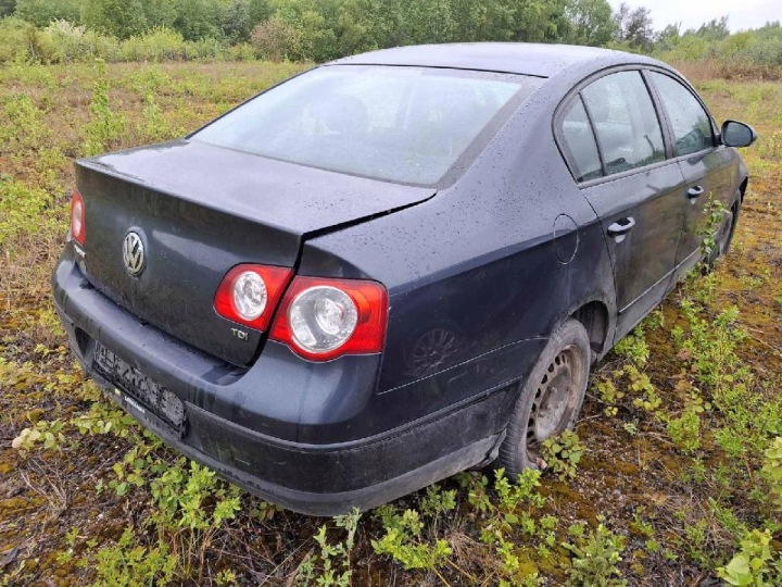 VOLKSWAGEN PASSAT MOTEUR BOUCHONS RÉCHAUFFEURS 2007 1.9L 0132801362 0 132 801
