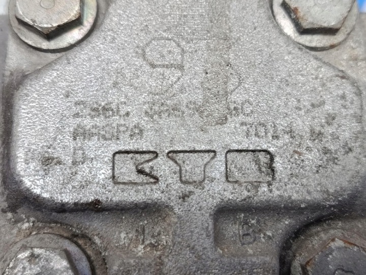 FORD FIESTA MK6 1.3 A9JA POMPE AMPLIFICATEUR CAOUTCHOUC 2S6C3A696GC