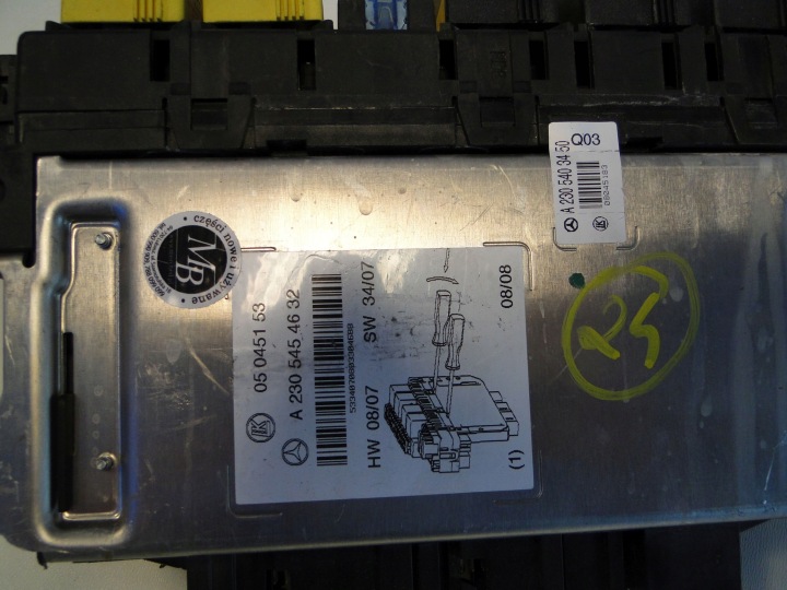 MERCEDES BOÎTE FUSIBLES FUSIBLES MODULE SAM SL R230 230