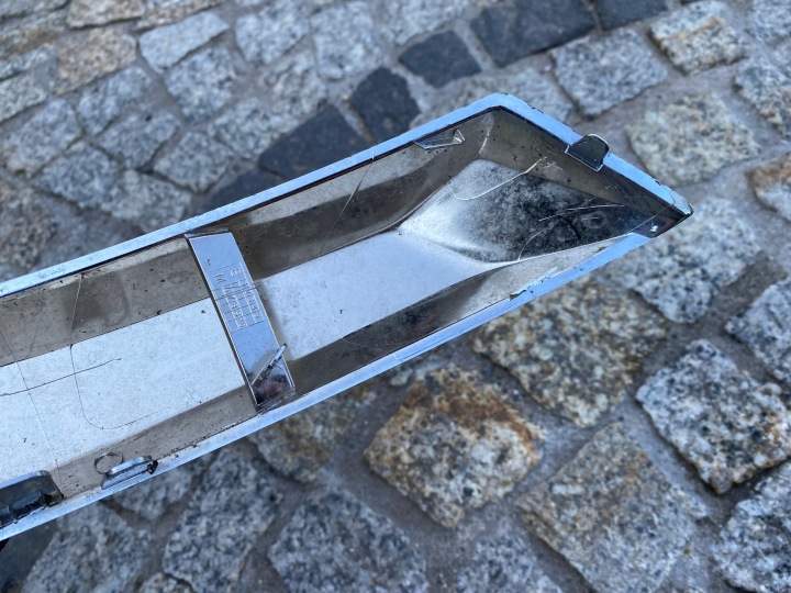 NISSAN QASHQAI II J11 GRILLE CALANDRE CHROME 623824EA0A ORIGINAL