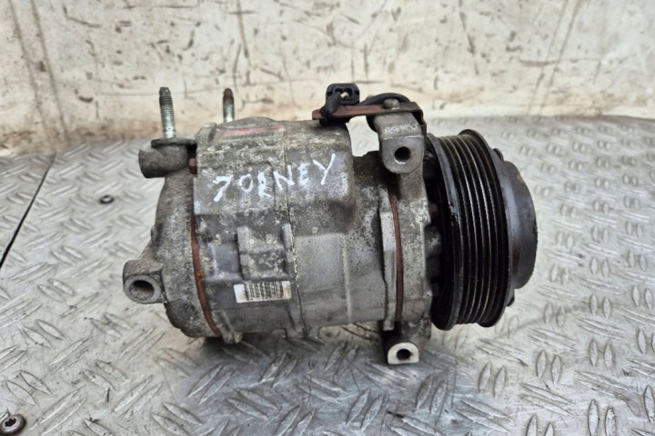 COMPRESSEUR DE CLIMATISATION DODGE JOURNEY 4472800152 2.4L DIESEL 2010