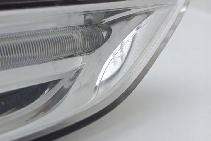LANTERNE STATIONNEMENT PORSCHE CAYENNE (92A) 7P5941182J HYBRID 306KW 2016
