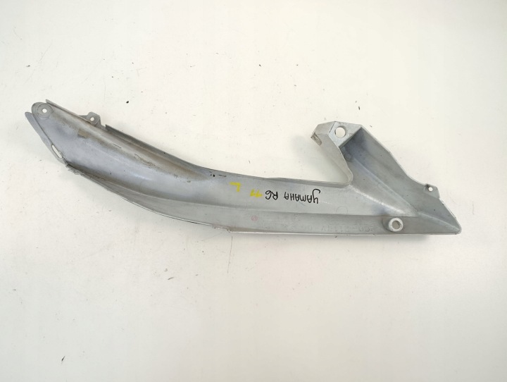 YAMAHA R6 RJ11 CÔTÉ REMPLISSAGE GAUCHE