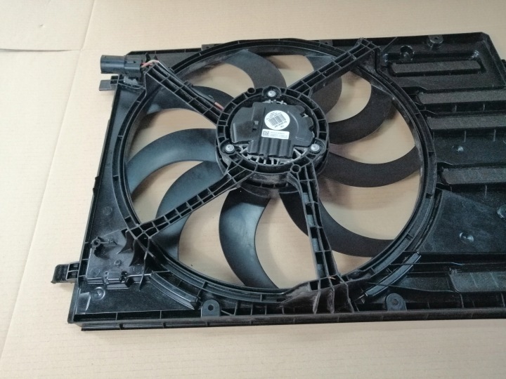 FORD FOCUS MK4 VENTILATEUR RADIATEUR EAU JX61-8C607-CB