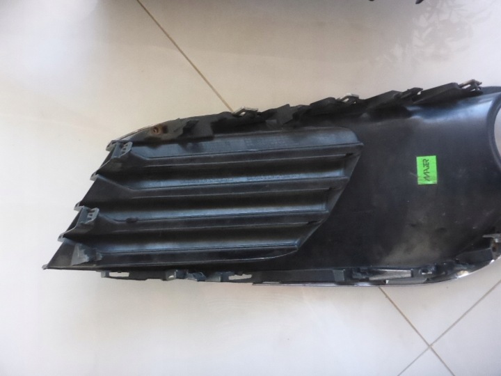TOYOTA AURIS II LIFT 15- GRILLE CALANDRE CHROME GAUCHE PARE-CHOCS AVANT ORIGINAL