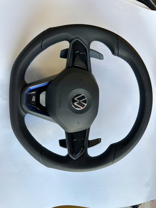VOLANT MULTIFONCTIONNELLE NOIRE CUIR VOLKSWAGEN ARTEON 3H 3G8419089C