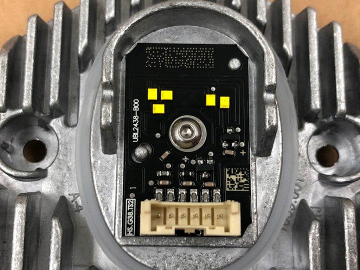 MODULES JEZE LED FJD JAUNE BARWA GAUCHE DROIT VERS BMW 5 F90 M5 G30 G31 6 G32 GT