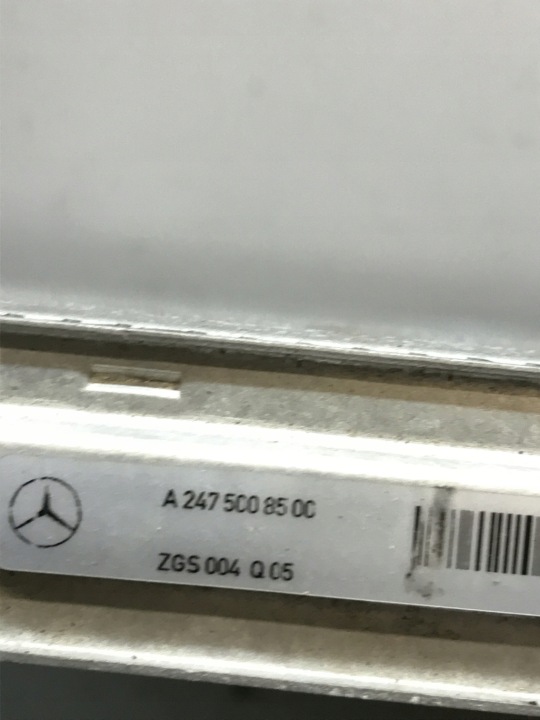 MERCEDES A B CLA GLA RADIATEUR ÉCHANGEUR AIR-AIR A2475008500
