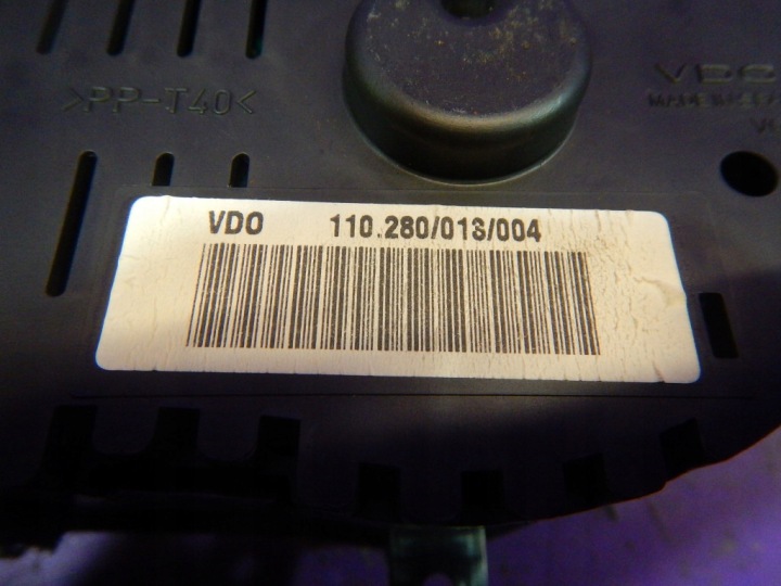 SEAT TOLEDO II 99-06 1.9 TDI 90KM COMPTEUR TABLEAU DE BORD 1M0920820E